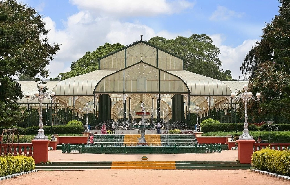 Attractions Image